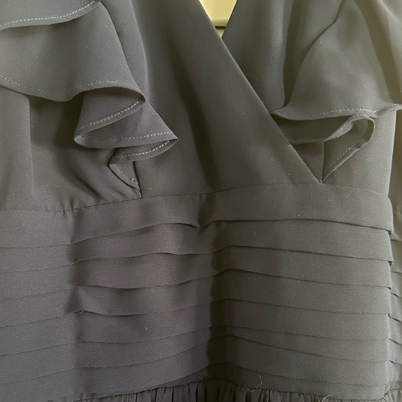 Reverie ruffle sleeve open back chiffon bridesmaid dress - Picture 6 of 7